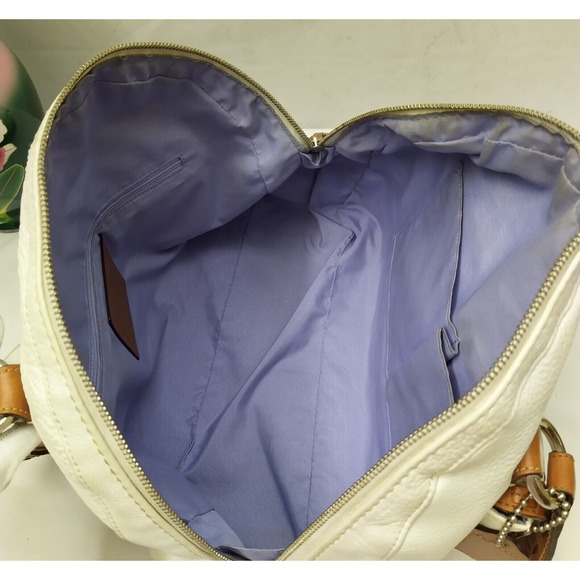 Coach Soho White Pebbled Leather Domed Buckle Pocket ZIpper Satchel Shoulder Bag - Picture 9 of 15